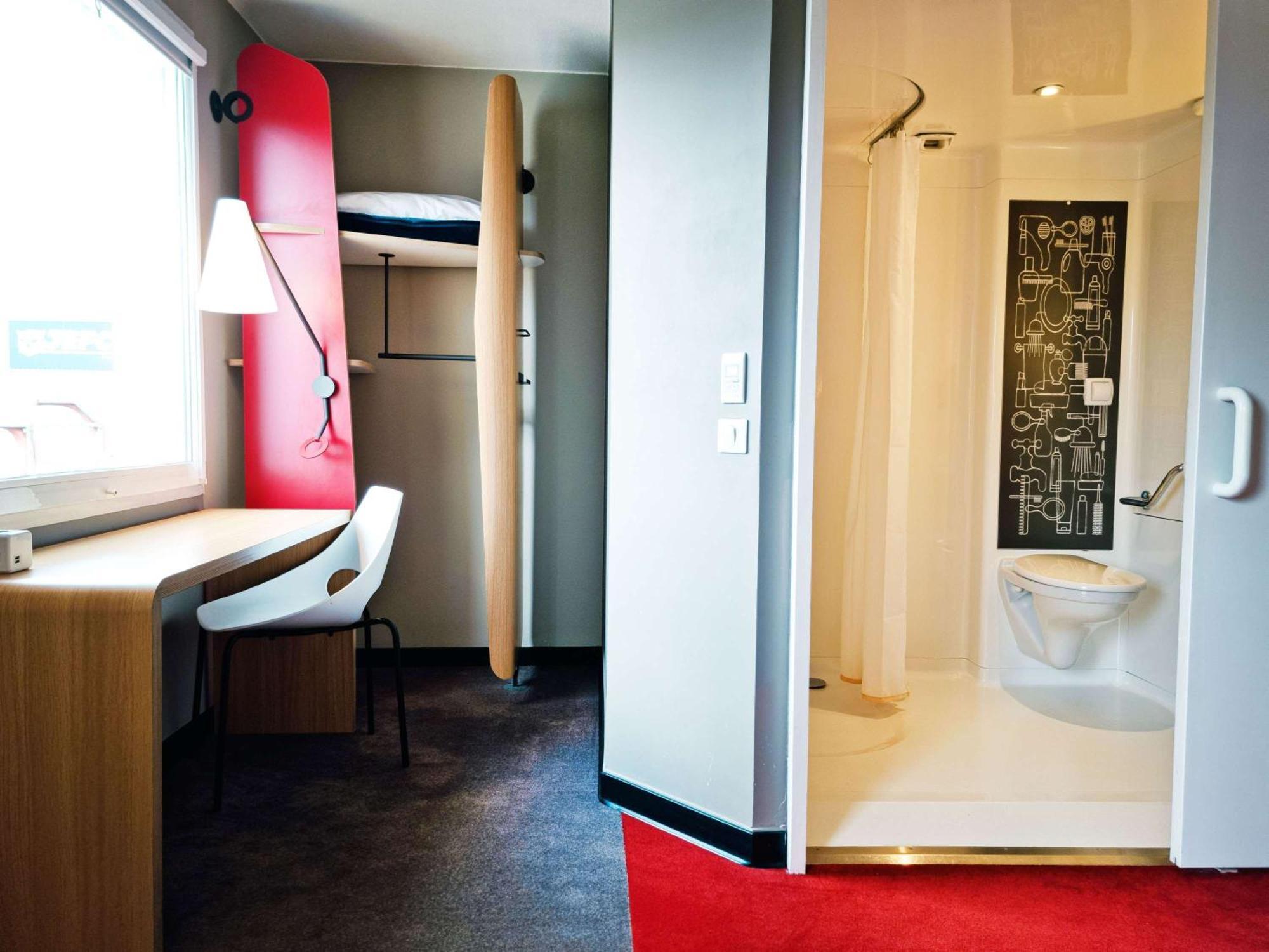 Ibis Caen Porte De Bretagne Bretteville-sur-Odon ภายนอก รูปภาพ